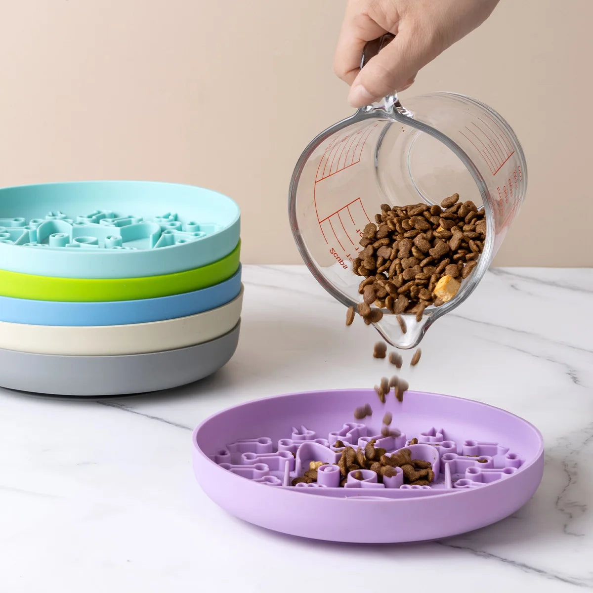 Alimentador de silicona para mascotas, estera para lamer alimentos